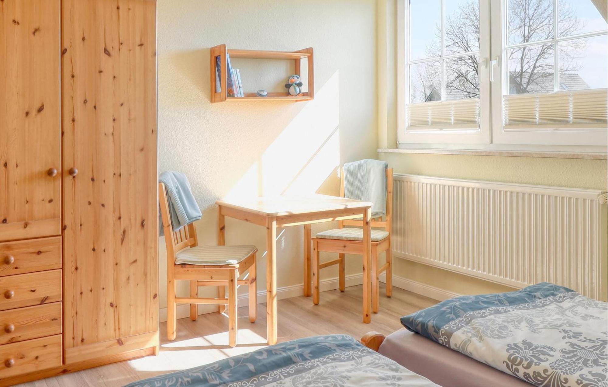Nice Home In Toenning With Kitchen Kültér fotó
